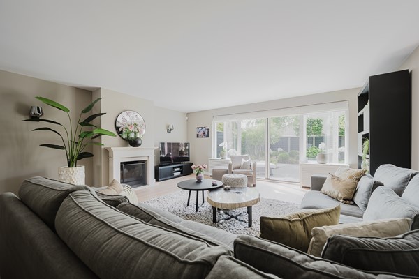 Medium property photo - Zuster Reichertstraat 15, 3207 GP Spijkenisse